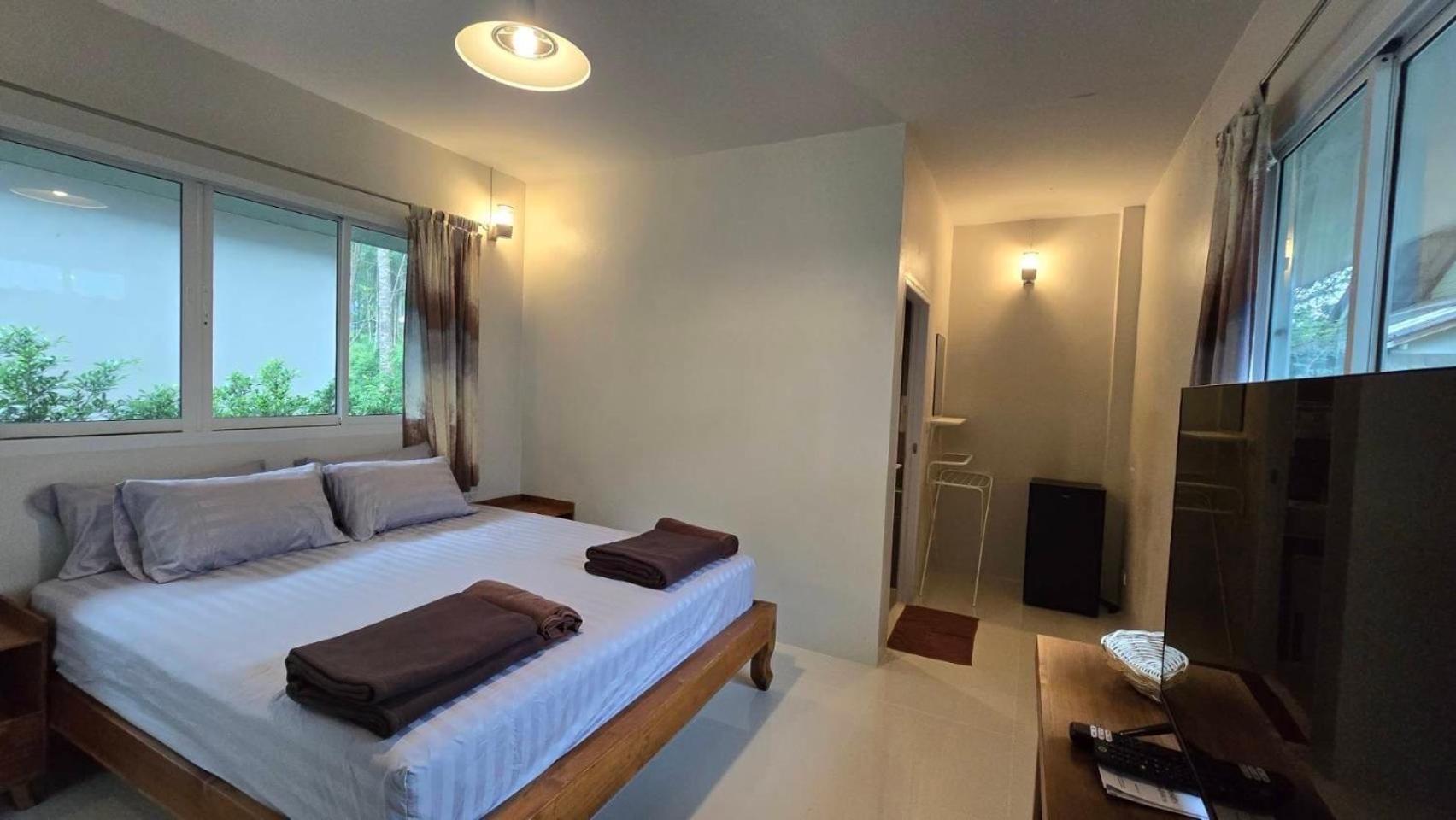 Honeyhome Kohkood Homestay *